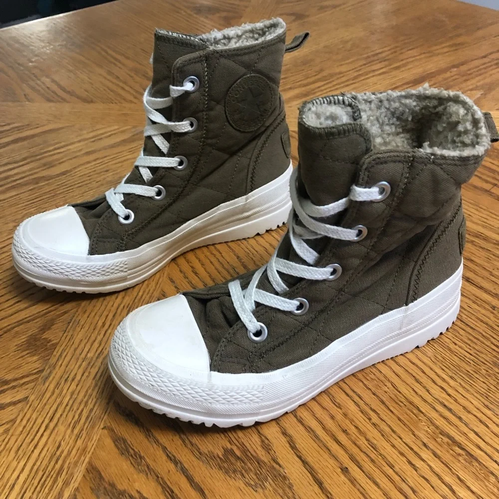 Women’s Platform Hightop Converse Army Green Size 8 - Picture 1 of 9
